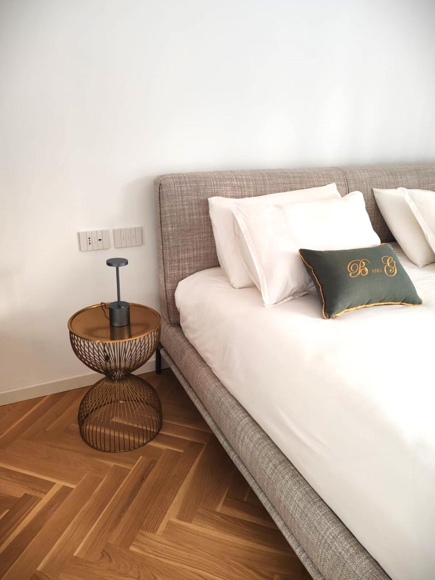 Hotel B And G San Babila- Luxury In The Heart Of Milano - Design District Exterior foto