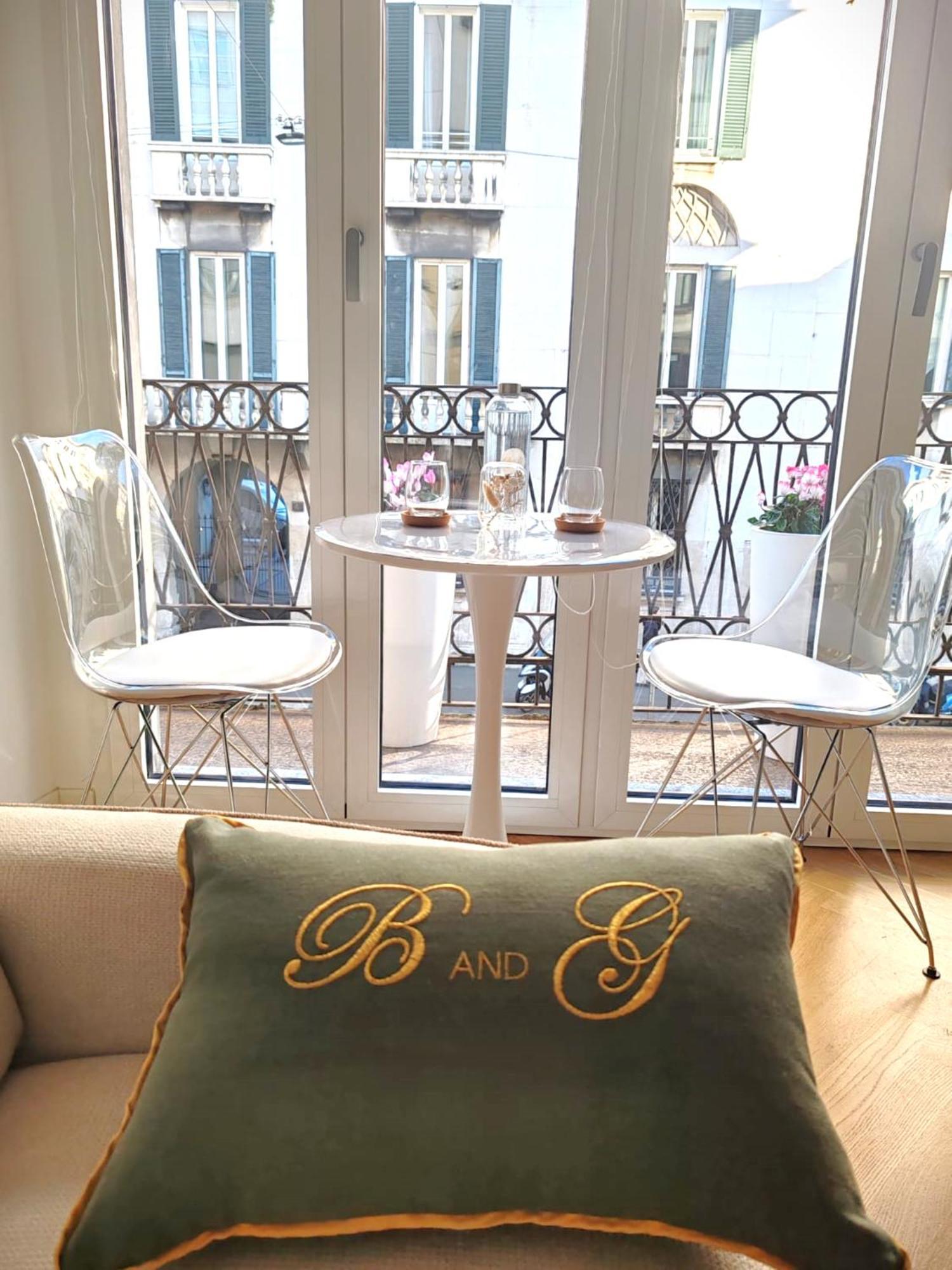 Hotel B And G San Babila- Luxury In The Heart Of Milano - Design District Exterior foto