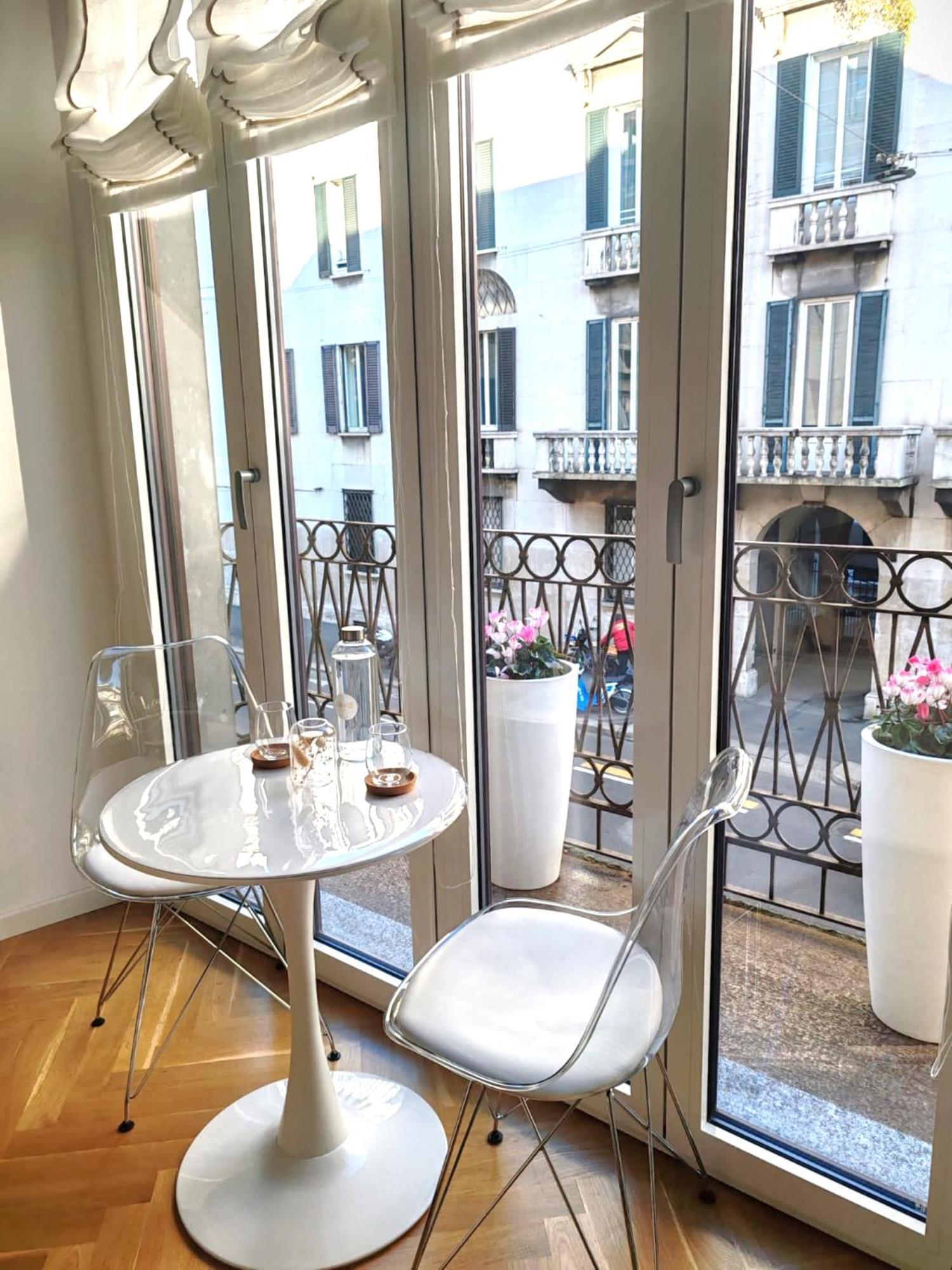 Hotel B And G San Babila- Luxury In The Heart Of Milano - Design District Exterior foto
